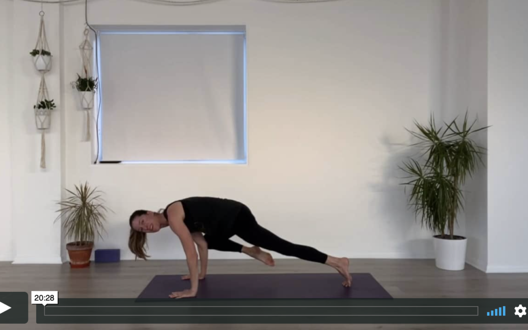 YOGA: Strong Flow: Heart Pumper (20mins)